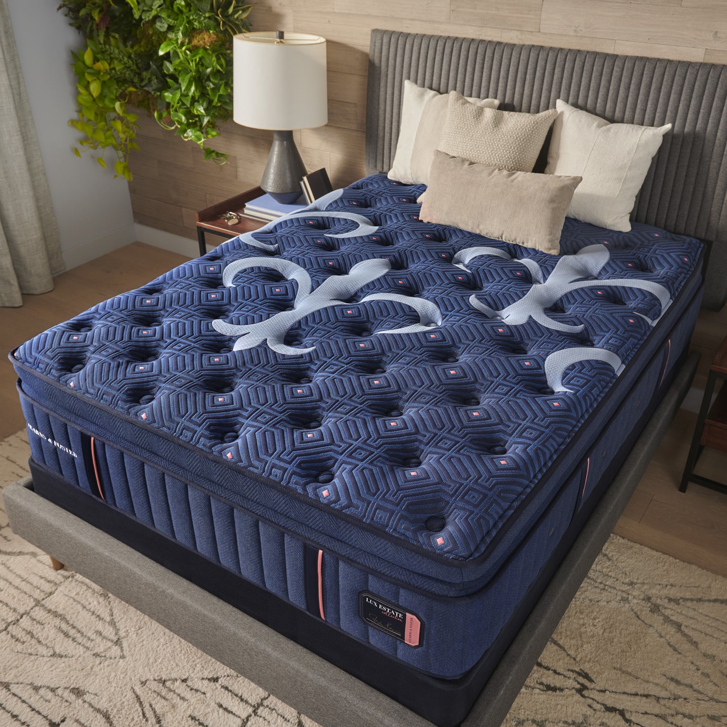 Stearns & Foster Lux Estate Medium Euro Pillow Top Mattress – Hero View